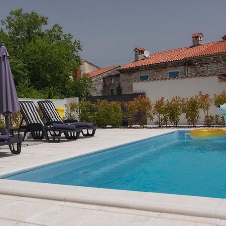 Holiday Home Volta Rakalj 外观 照片