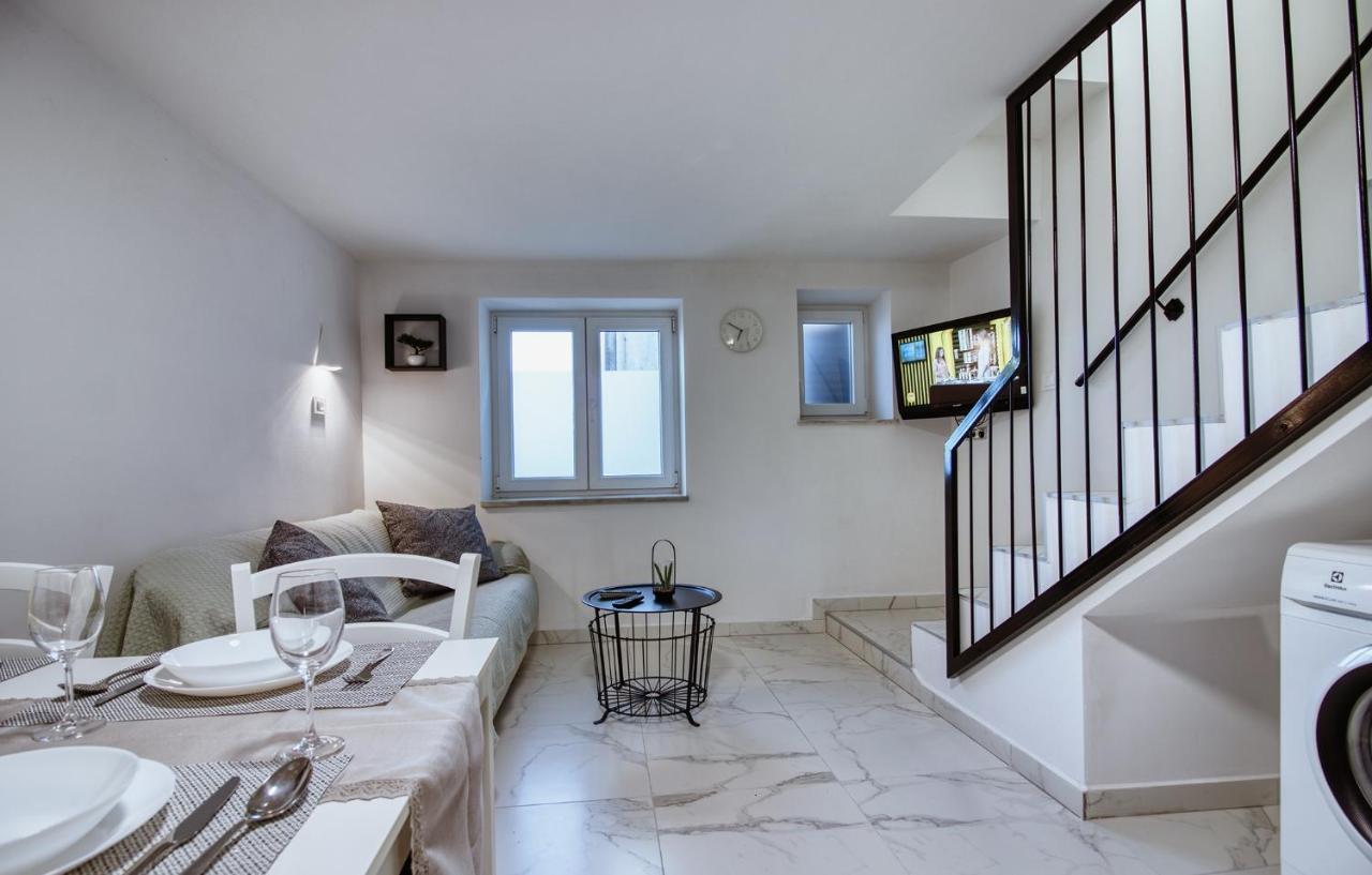 Holiday Home Volta Rakalj 外观 照片