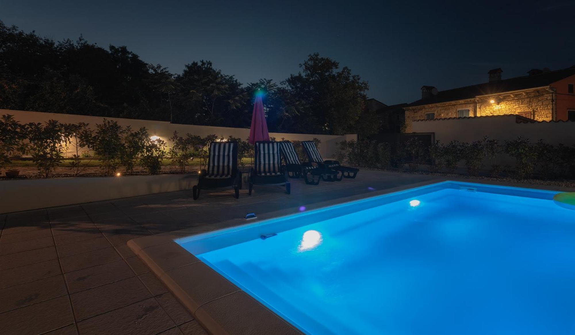 Holiday Home Volta Rakalj 外观 照片